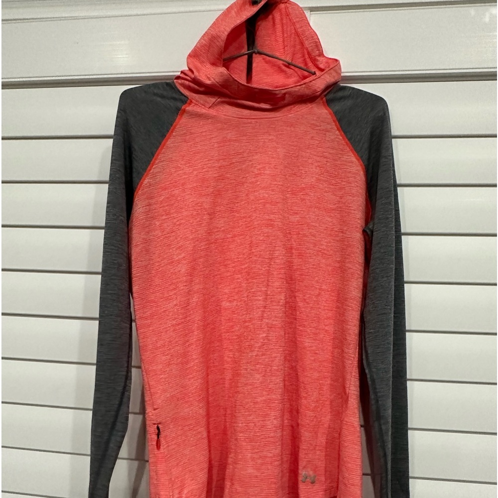 Thin hoodie